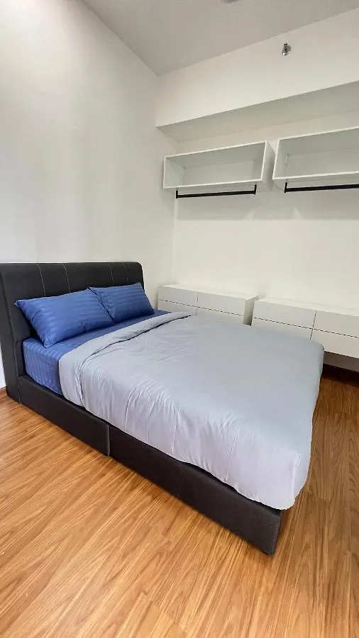 Beacon Executive Suites #Georgetown #Rooftoppool #10 Apartment George Town